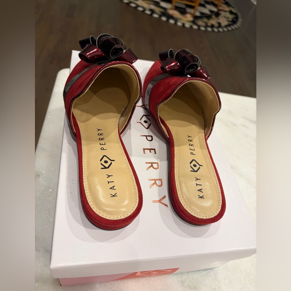 Katy Perry Women’s Red Bow Mules - Picture 2 of 2